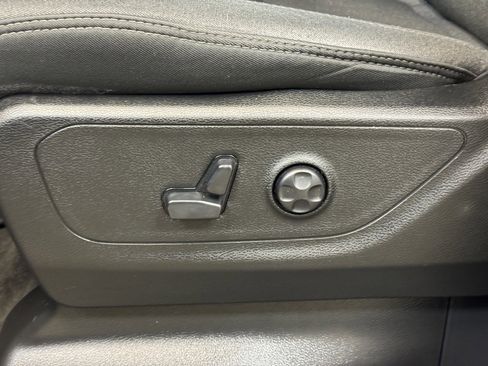 Used 2020 RAM 1500 Big Horn image 11