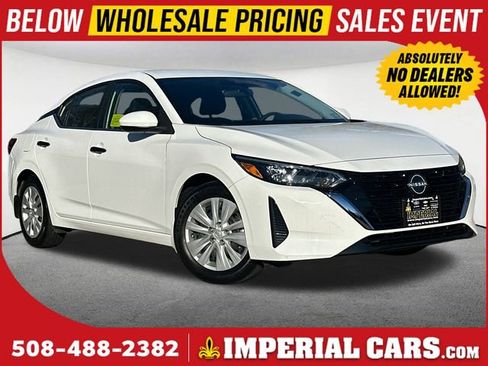 Used 2025 Nissan Sentra S image 1