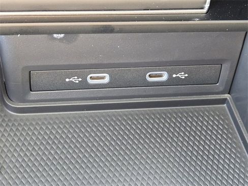 New 2026 Volkswagen Atlas SE FWD image 14