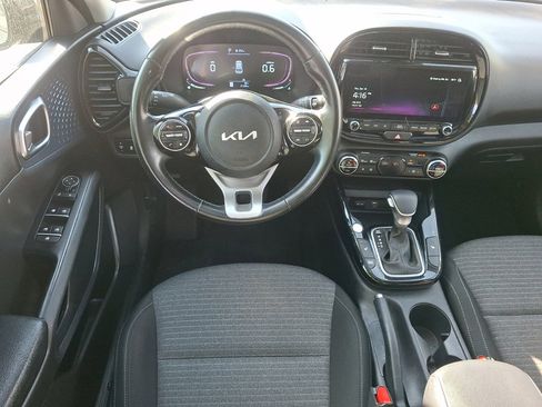 Used 2024 Kia Soul EX image 22