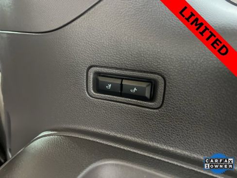 Used 2021 Ford Expedition Limited image 18