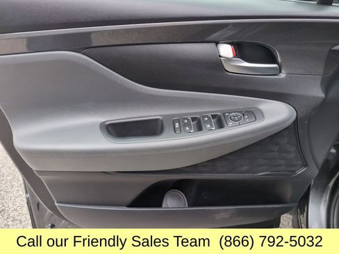 Used 2023 Hyundai Santa Fe SEL image 12