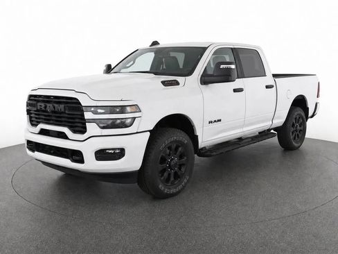 Used 2025 RAM 2500 Big Horn AWD/4WD image 2