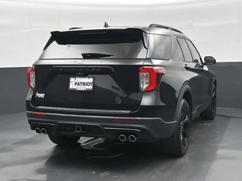 Used 2023 Ford Explorer ST w/ ST Street Pack AWD/4WD image 2