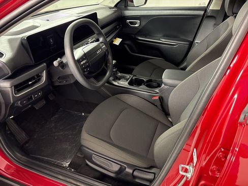 New 2026 Kia K4 FWD image 25