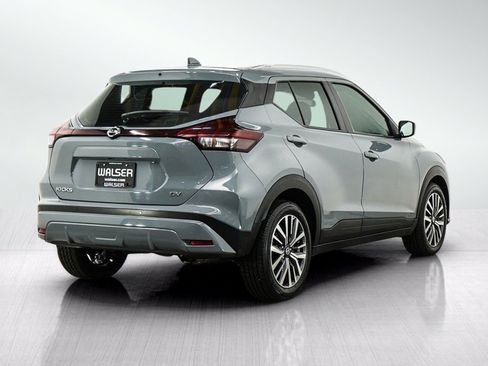 Used 2021 Nissan Kicks SV FWD image 5