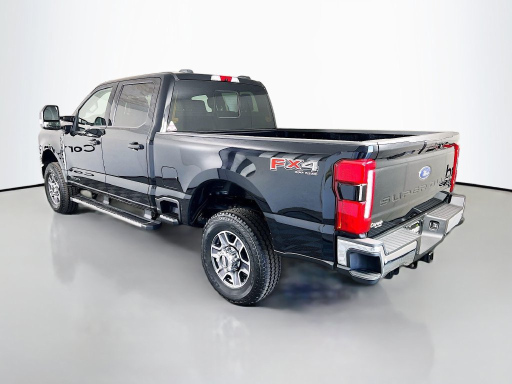 New 2026 Ford F350 Lariat w/ FX4 Off-Road Package AWD/4WD image 11