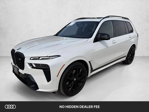 Used 2026 BMW X7 M60i AWD/4WD image 1