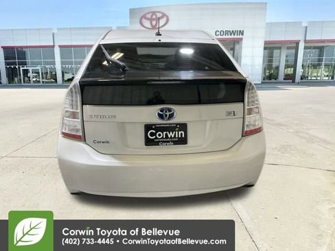 Used 2011 Toyota Prius Two image 4