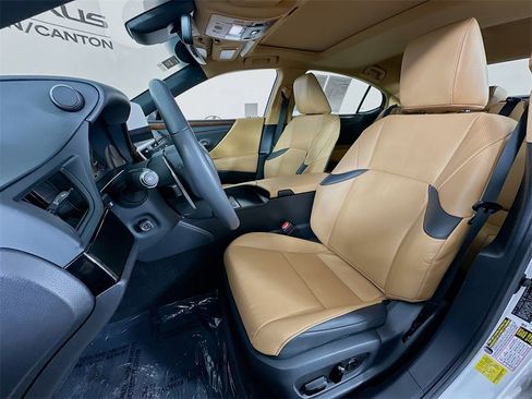 Used 2023 Lexus ES 350 w/ Premium Package image 24