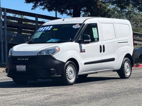 Used 2021 RAM ProMaster City Tradesman FWD image 9