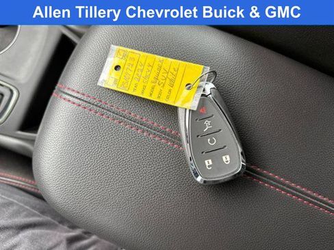 Certified 2024 Chevrolet Equinox RS w/ RS Leather Package image 40