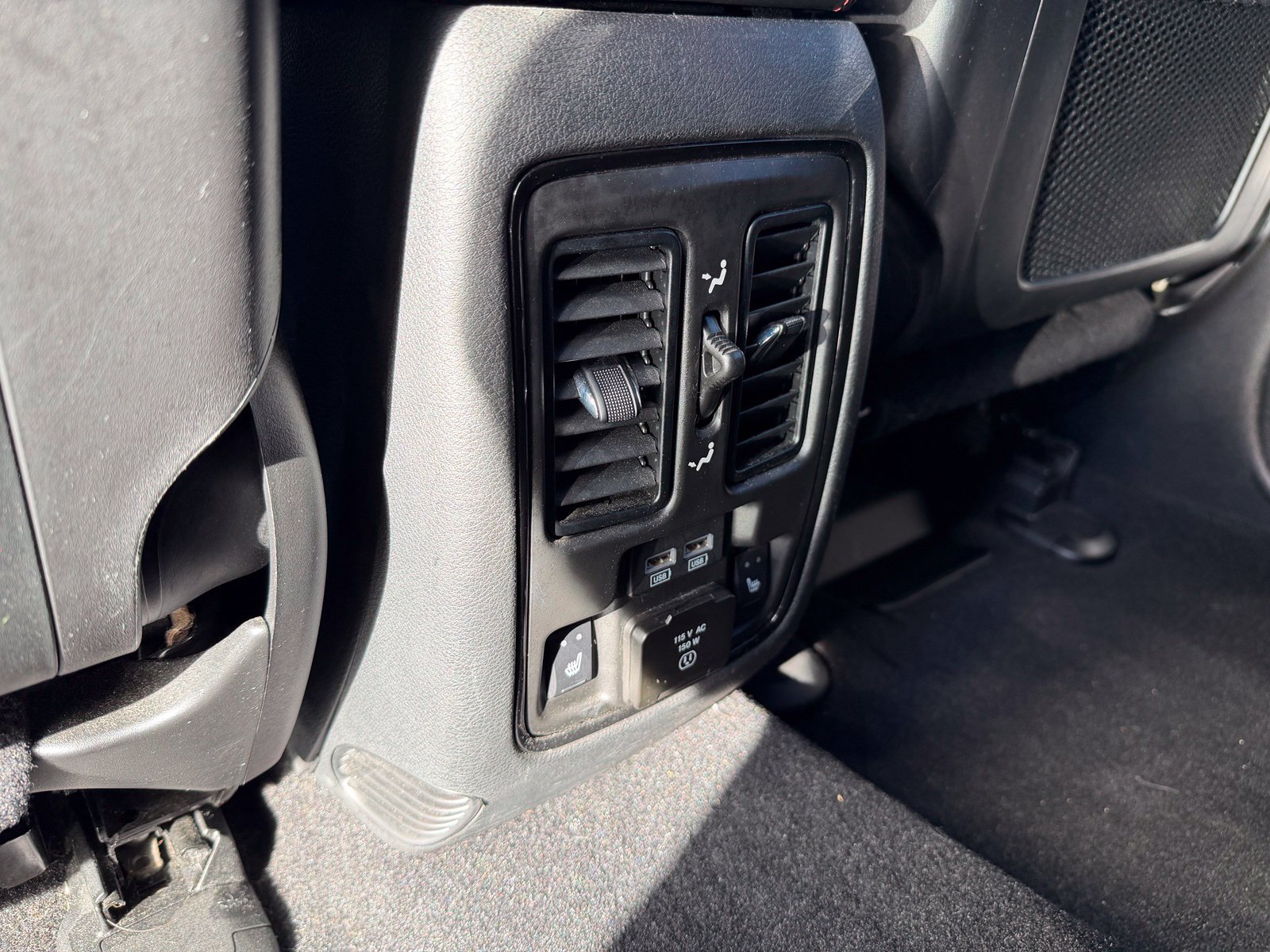 Used 2023 Dodge Durango R/T AWD/4WD image 8