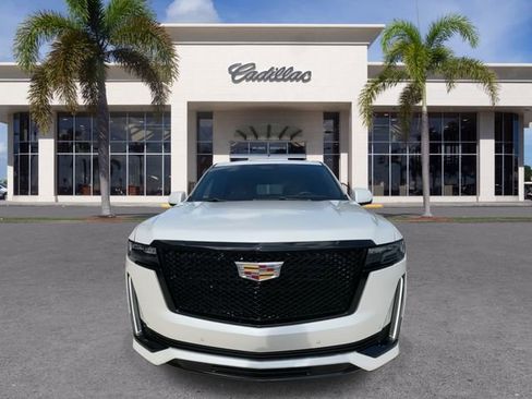 Certified 2022 Cadillac Escalade Sport RWD image 4