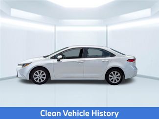 Used 2024 Toyota Corolla LE FWD video 2