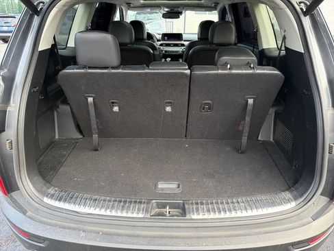 Used 2022 Kia Telluride SX w/ SX Prestige Package AWD/4WD image 22