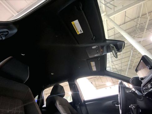 Used 2023 Honda HR-V Sport image 14