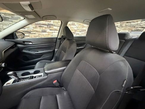 Used 2020 Nissan Altima 2.5 S AWD/4WD image 12