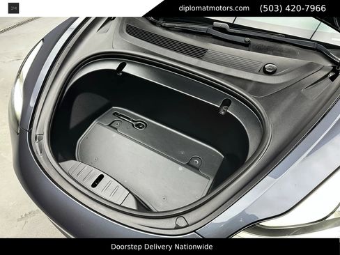 Used 2020 Tesla Model 3 Performance image 45