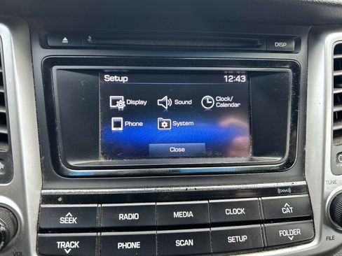 Used 2016 Hyundai Tucson Sport image 27