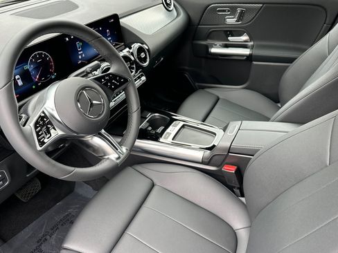 Used 2026 Mercedes-Benz GLA 250 image 4