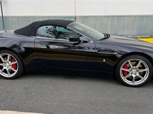 Used 2008 Aston Martin V8 Vantage Roadster RWD image 14