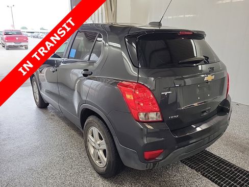 Used 2019 Chevrolet Trax LS FWD image 5
