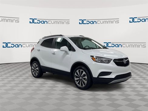 Used 2022 Buick Encore Preferred w/ Safety Package image 2