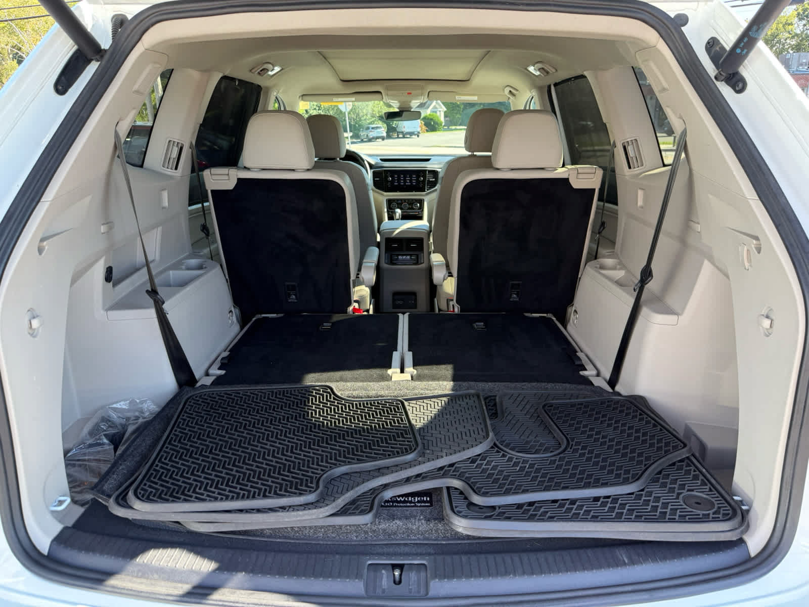 Used 2021 Volkswagen Atlas SEL Premium AWD/4WD image 15