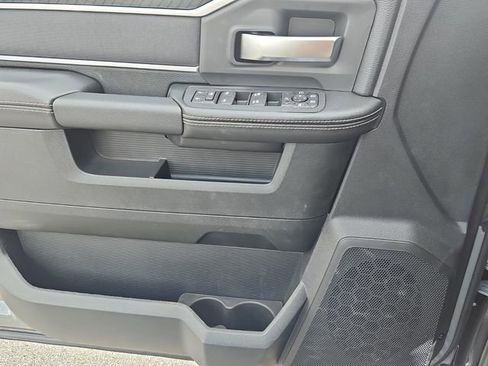 New 2026 RAM 2500 Big Horn AWD/4WD image 23