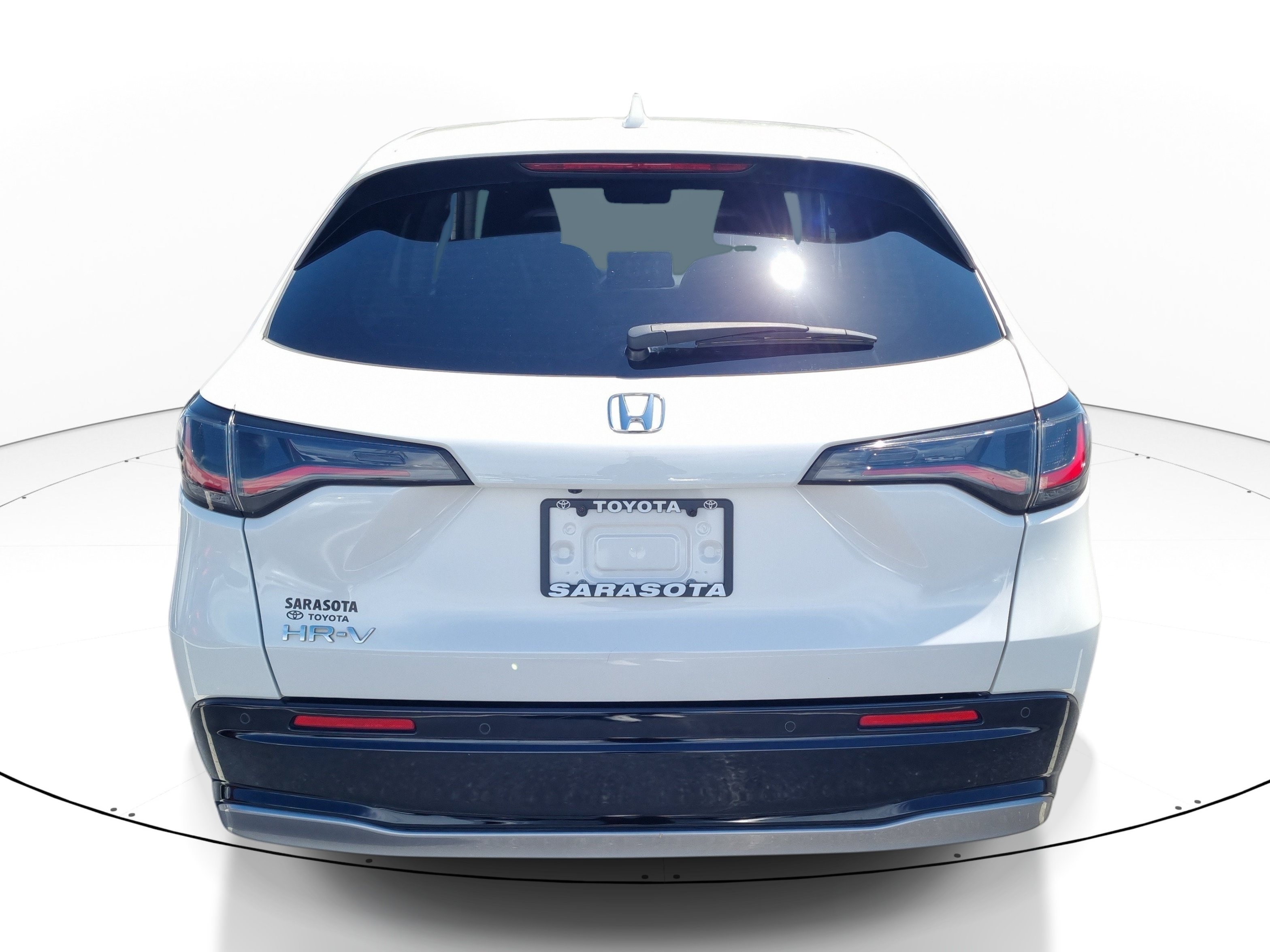 Used 2024 Honda HR-V EX-L image 5