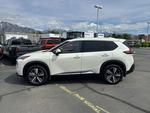 Used 2023 Nissan Rogue SL AWD/4WD image 7