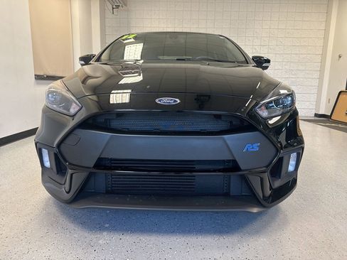 Used 2016 Ford Focus RS image 39
