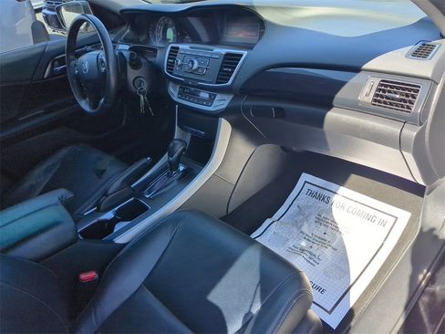 Used 2014 Honda Accord Sport image 11