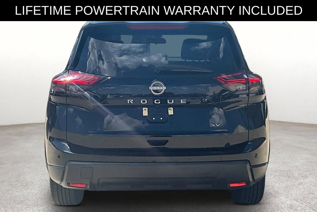 Used 2024 Nissan Rogue SV FWD image 5