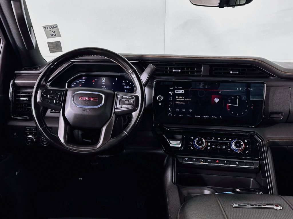 Used 2024 GMC Sierra 2500 AT4 w/ Technology Package AWD/4WD image 15