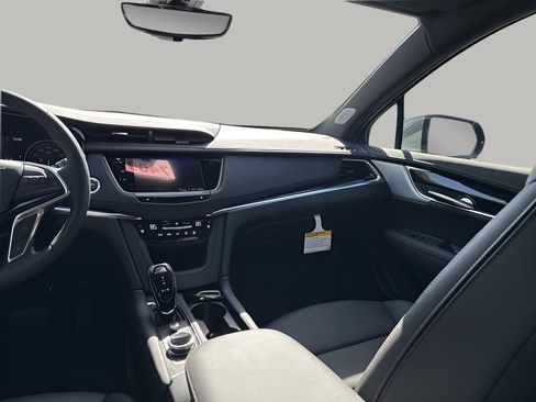 New 2026 Cadillac XT5 Premium Luxury w/ Driver Assist Package FWD image 26