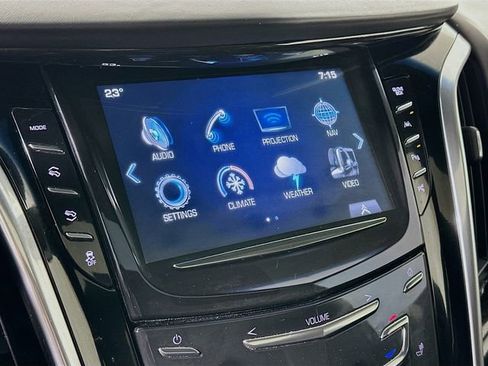 Used 2019 Cadillac Escalade Platinum image 15