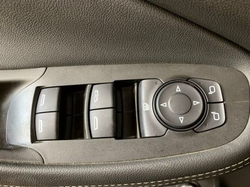 Used 2021 Buick Encore GX Select AWD/4WD image 29
