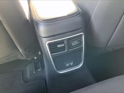 Used 2022 Dodge Charger SXT RWD image 33