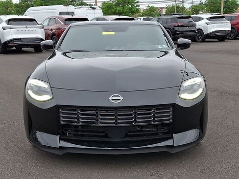 Certified 2025 Nissan Z Performance w/ Floor Mat Package RWD image 2