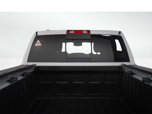 Used 2016 RAM 1500 Laramie Longhorn image 14