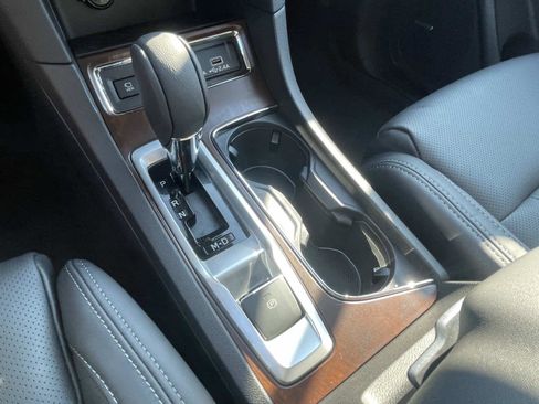 New 2025 Subaru Ascent Touring w/ Popular Package #2 image 27