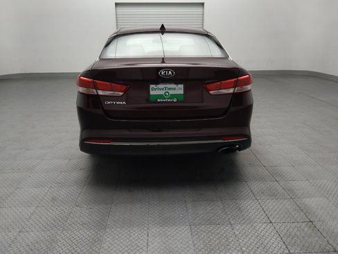 Used 2016 Kia Optima LX w/ Option Group 014 FWD image 6