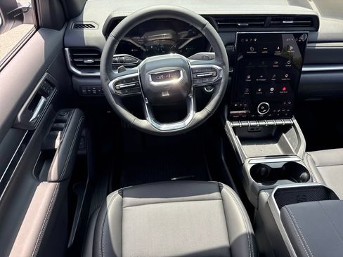 New 2027 GMC Terrain Elevation w/ Elevation Premium Package AWD/4WD image 14