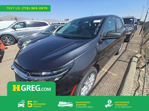 Used 2022 Chevrolet Equinox LS FWD image 1