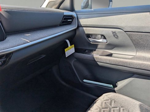 New 2026 Nissan Kicks SV image 28