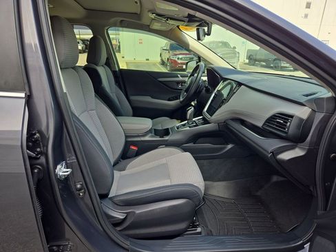 Used 2024 Subaru Outback Premium image 28