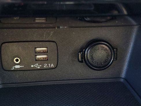 Used 2019 Subaru Forester Limited w/ Popular Package #3 image 33