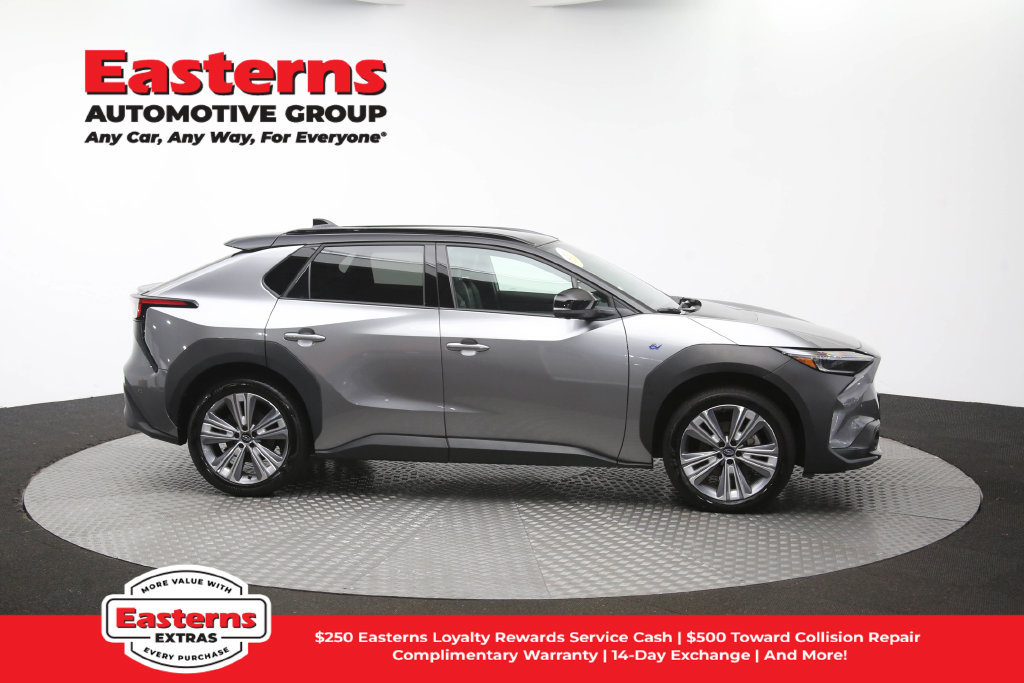 Used 2023 Subaru Solterra AWD image 49